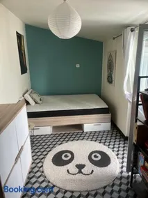 Appartement chaleureux au cœur de la ville - Image 1