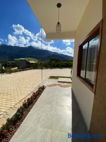 House in Catas Altas with beautiful mountain views - Image 2