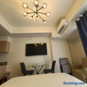 INSPIRIA Condo Free Airport Pickup for 3 nights stay or more - Image 5