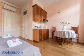 Apartments Villa Devana - Image 3