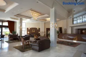 Aeton Melathron Hotel - Image 4
