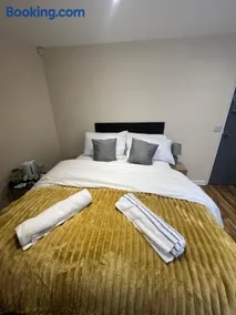 Private room in a shared flat (Room B) - Image 2