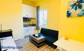 New one-bedroom suite - Image 1