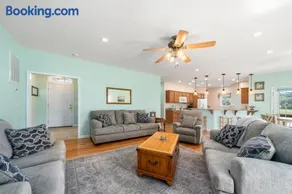Fairway Stay - Image 2