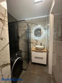 Luxury apartaments - Image 1