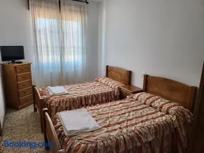 HOSTAL BARCELONA - Image 1