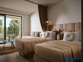 Stella Elite Suites - Image 2
