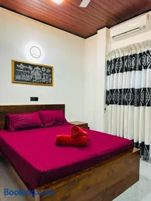 Feather Villa - Image 3