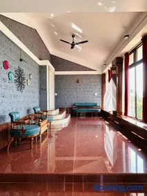 Akshay villa at Amboli Hill station - Image 1