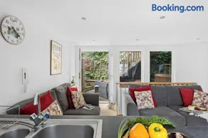 2 Bed in Shaldon oc-w33539 - Image 3