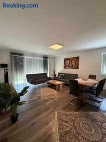 Sorinas Home - Comfortable Apartment near Graz Top 6 - Image 1