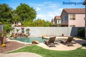 4-Bedroom Peoria Retreat with Heated Pool & Spa - Image 3