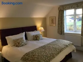 Coach House Wroxham Holiday Cottage - Image 3