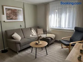 house46-1 - Image 1