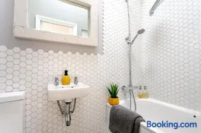 The Bs Hive, Modern, stylish, 2 bedroom house, in Harrogate centre - Image 4