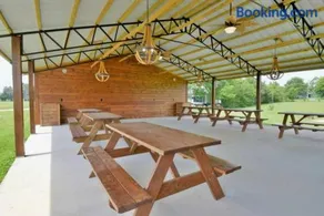 Lakeside Fire Pit • Grill • Games • Picnic Space - Image 3