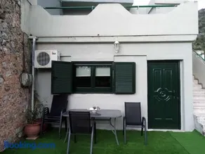 Family house near the sea - Image 2