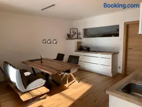 Ferienwohnung Geisberg - Moderne Wohnung mit alpinem Flair in Traumlage - Image 2