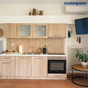 Aethria home,Nea artaki - Image 1