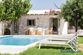 Paros Golden Beach Vacation Home - Image 2
