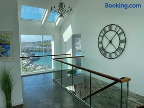 5 Bed in Fowey oc-77657 - Image 2