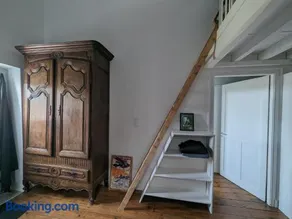 "Le Jardin sur l'Eau "chambres d'hôtes et appartements tout confort - Image 3