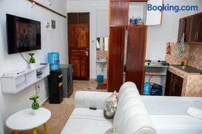 Yunke Homes Comfortable Studio in Bamburi - Image 2