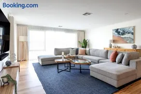 Fastnet I Private Properties - Image 4