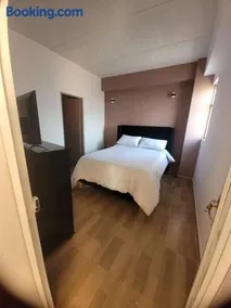 Hotel CasaBlanca H5 - Image 1