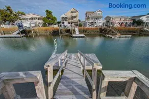 OIB05 Toes in the Water - Image 4