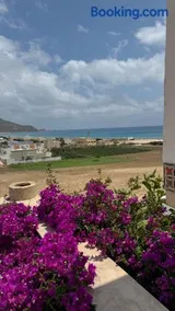 Vue mer & montagne, plage à pied & tranquillité assurées - Image 1