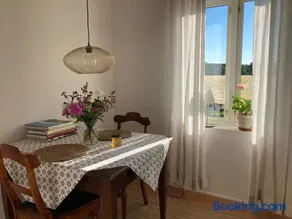 Förtjusande gästsvit med öppen spis - Image 5