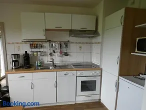 Appartamento con griglia, giardino e piscina | Vista sulla montagna - Image 2