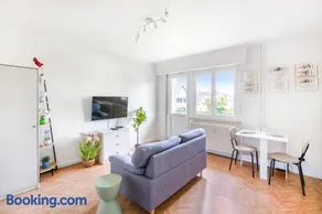 Studio à Mulhouse parking privé et wifi haut débit - Image 1