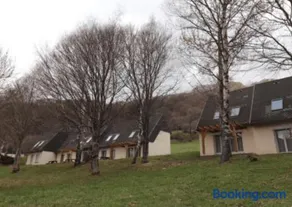 Gite 9 Gîte Puy Mary Séjour Relaxant au Cœur du Parc Naturel Régional - Image 1