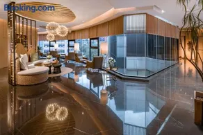 Yunjian Hotel - Image 1