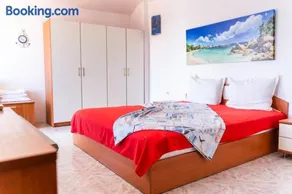 Family House Katerini - Image 4