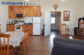 Old Schooling Summer Cottage - Image 3