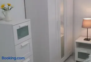 1-bedroom New beach apartment - Image 3
