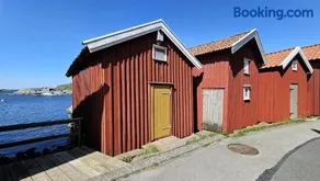 Spacious holiday home near Halleviksstrand, perfect for families - Image 3