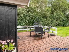 Holiday Home with Spa & Sauna - Image 3
