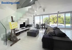 Villa Fronte Mare - Jacuzzi, Giardino, Pet-friendly - Image 2