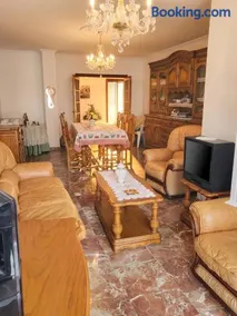 Voll ausgestattete Ferienwohnung | Nah am Strand | Perfekt für die Arbeit von Zuhause - Image 3