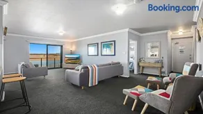 Waters Edge - Nambucca Heads - Image 2