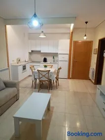 Apartamento primera línea playa d samil - Image 4