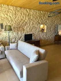 Sarantos Pool Suites - Image 2