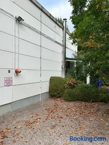 T klein Kasteeltje Wetteren - Image 1