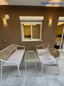 The Elegant Areti - Image 2
