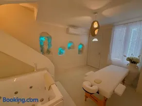 50 Nuances de Bl anc - Spa privatif & Balnéo - Image 3
