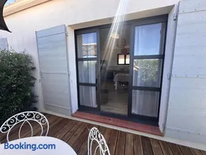 Maison avec vue sur le massif de l Étoile - Image 3
